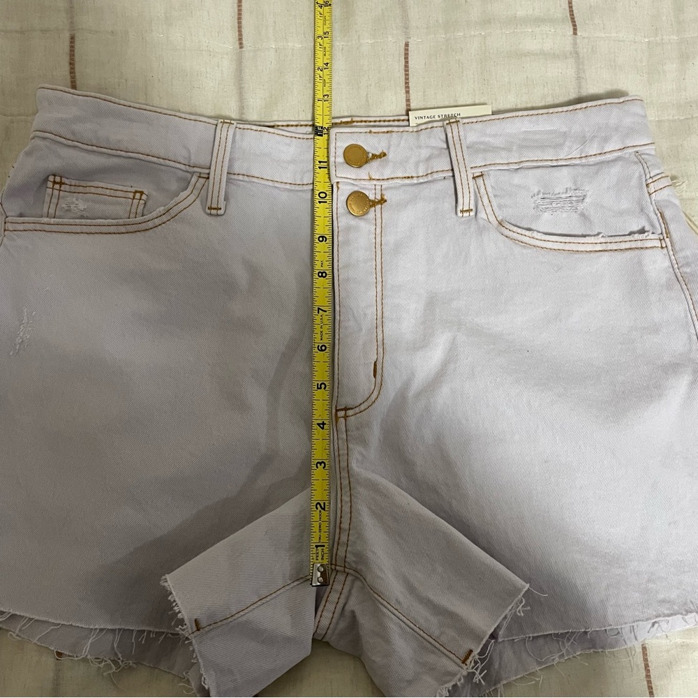 Universal Thread High-Rise Vintage Midi Jean Shorts Off-White Cut Off Raw Hem - Picture 12 of 13